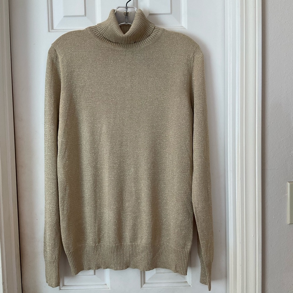 Joseph A. Gold Lame Metallic Long Sleeve Turtleneck Sweater, Size Medium - Picture 9 of 12